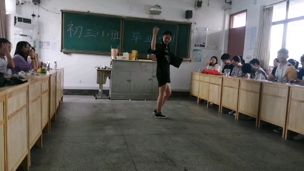 常熟市梅李中学2020年初三毕业会单品极乐净土