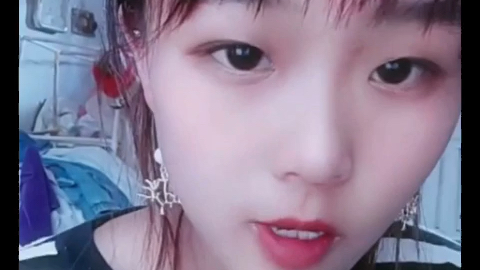 丽丽集团代表火速拷打 犟嘴小女孩 aqa芭蕾 eqe亏内