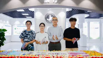 今天，“我们”22岁啦！
