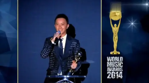 【韩庚】2014 World Music Awards颁奖典礼现场cut。