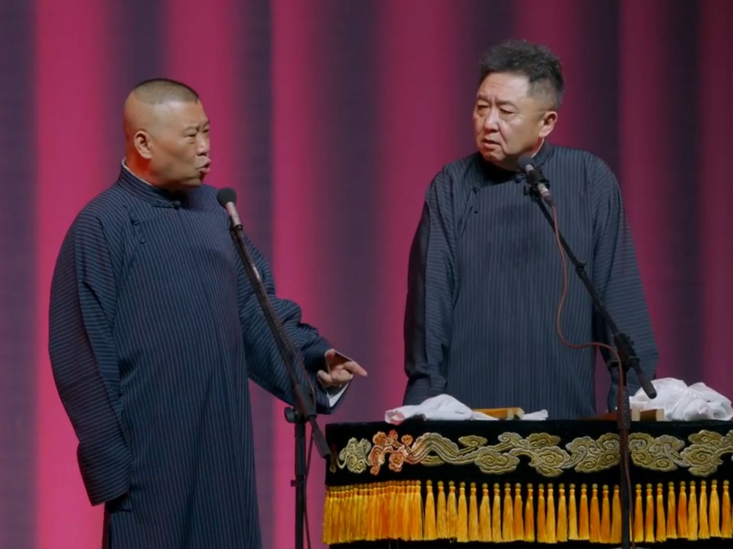 经典相声:刘关张桃园结义成立社团,起名"德云社"