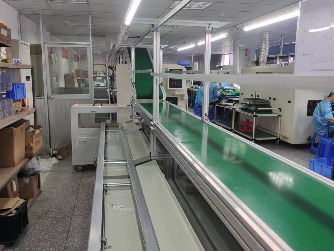 带自动返板的波峰焊生产线客户生产工厂实拍