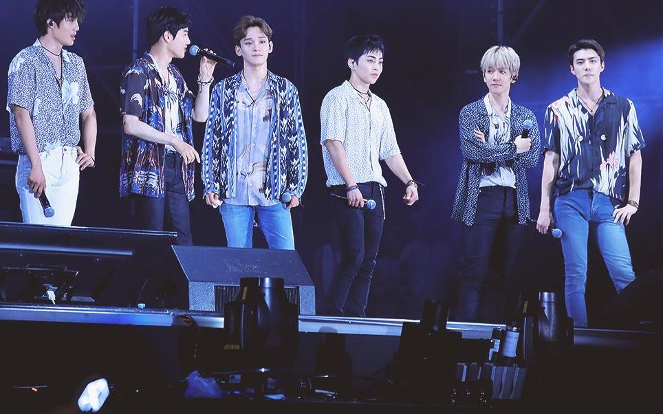 exo四巡演唱会福冈场嗨翻全场!