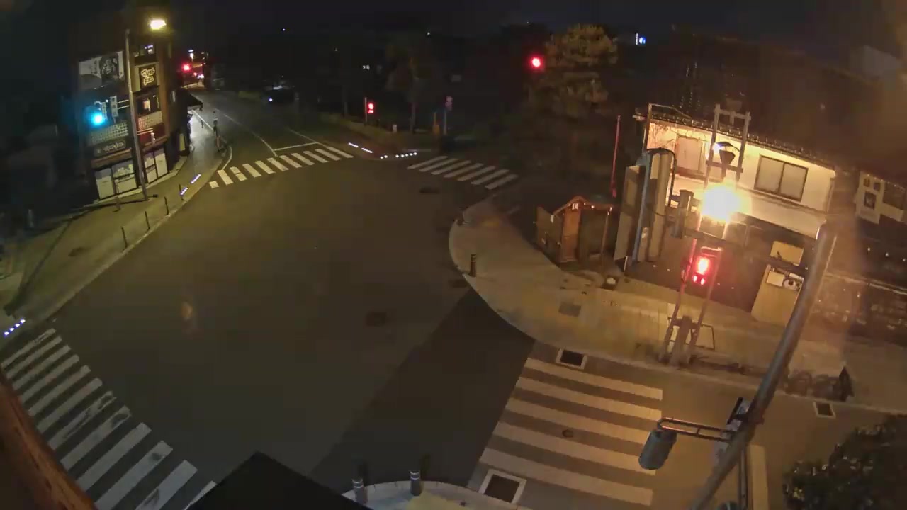 [图]【LIVE CAMERA】飛騨高山ライブカメラ 陣屋前 /Hida-Takayama,In front (2020-6-5 21:29:50-3:30:00)