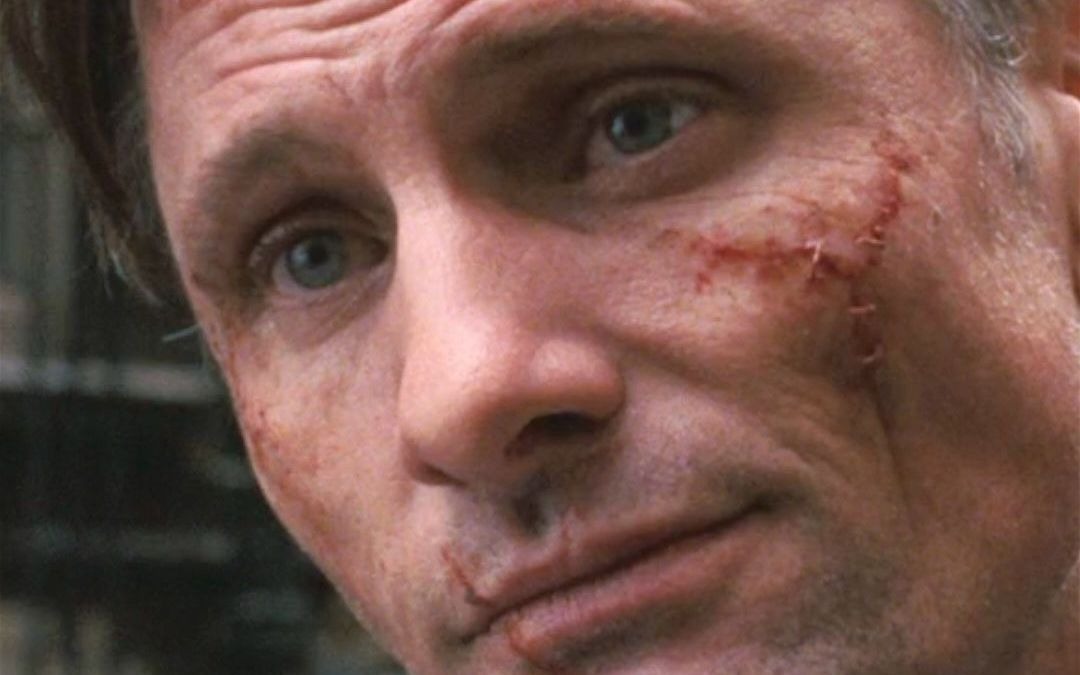 《绿皮书》司机,人黄阿拉贡理完发的样子 妥妥的老型男!