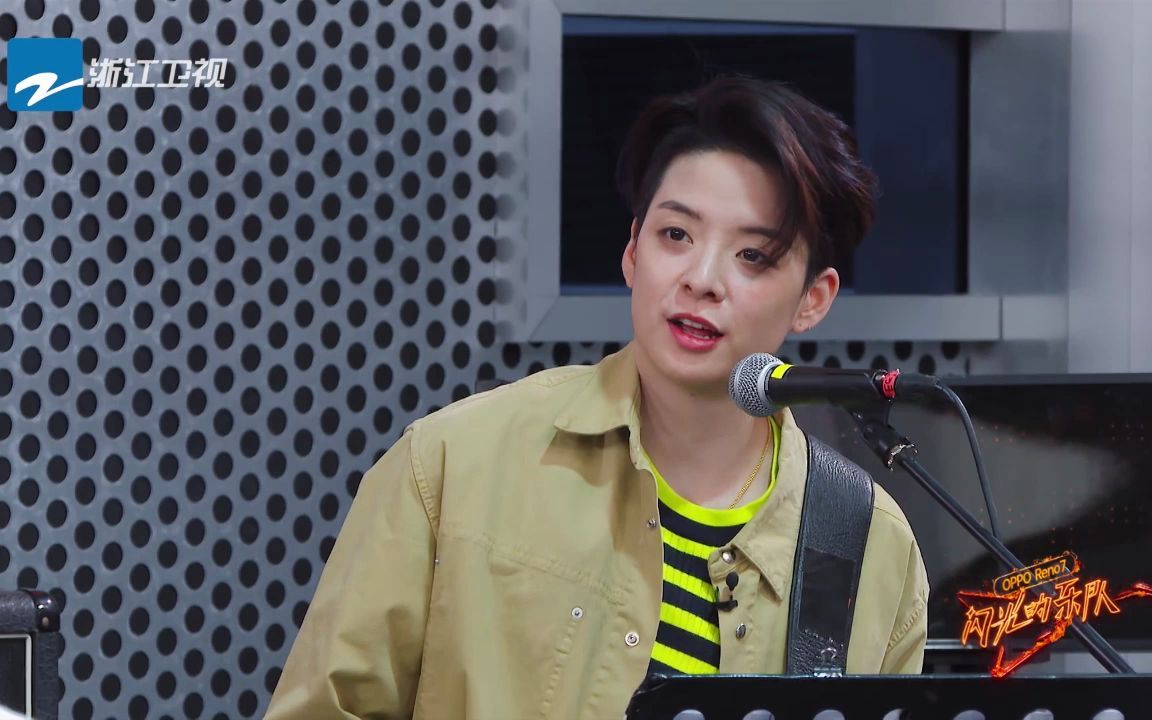 刘逸云amber云云朵朵听起来像穷不错很咩气的队名