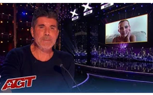 [图]Simon Cowell Breaks Down in TEARS as 'Nightbirde' Returns to America