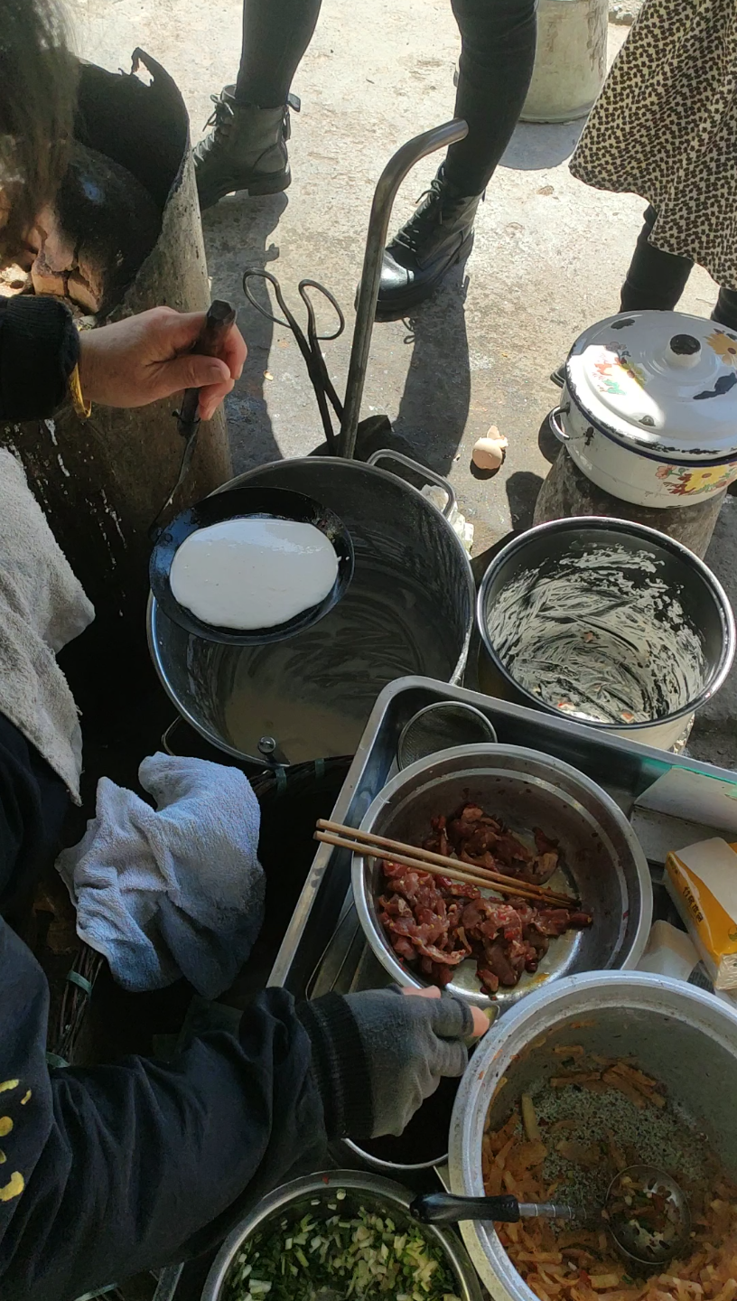 [图]日销百个 永州特色美食 灯盏粑粑