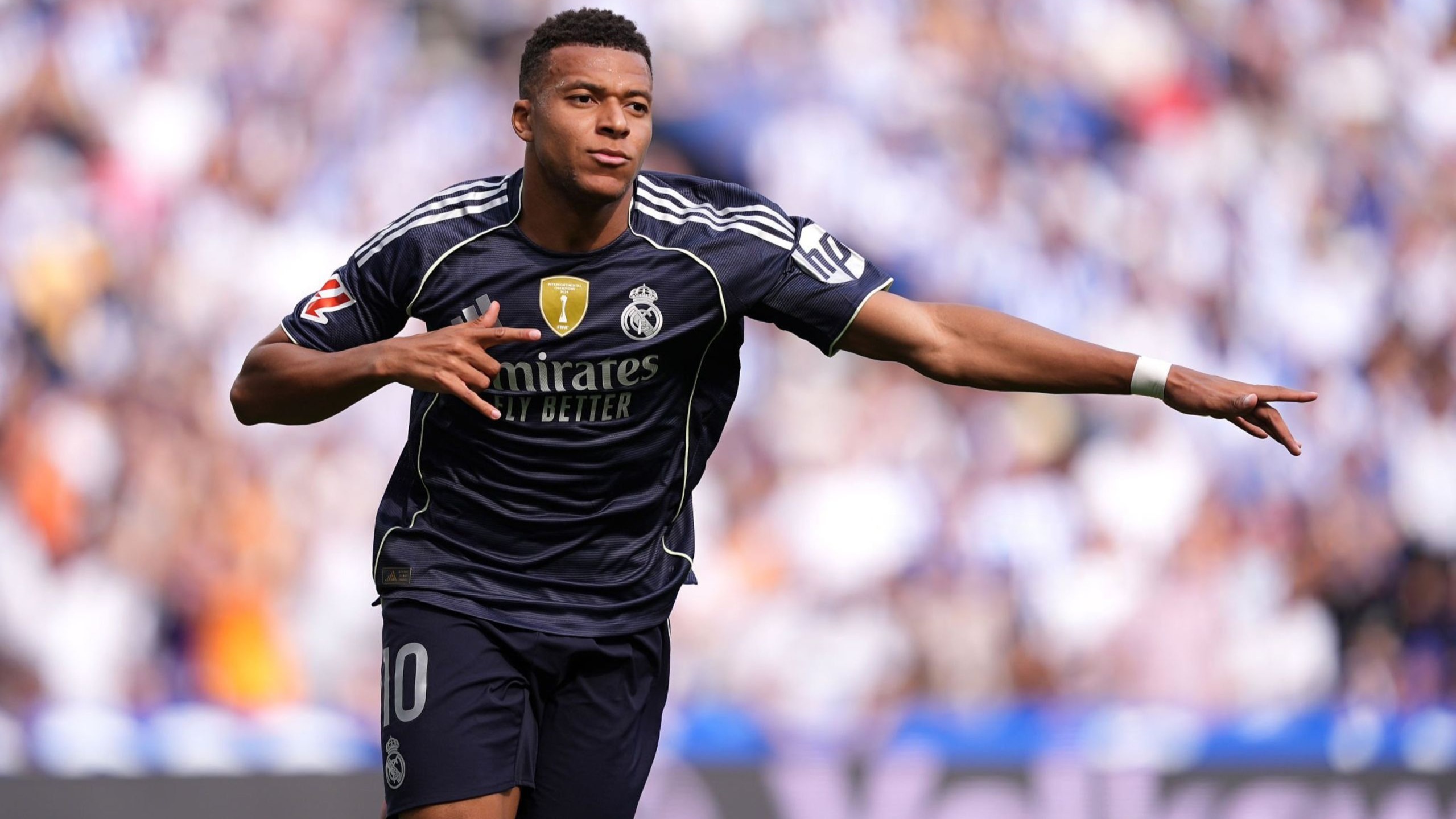 姆巴佩状态满分,火力全开