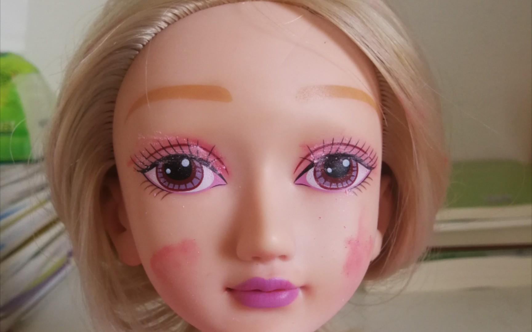 芭比娃娃卸妆,干干净净多好看!_哔哩哔哩_bilibili