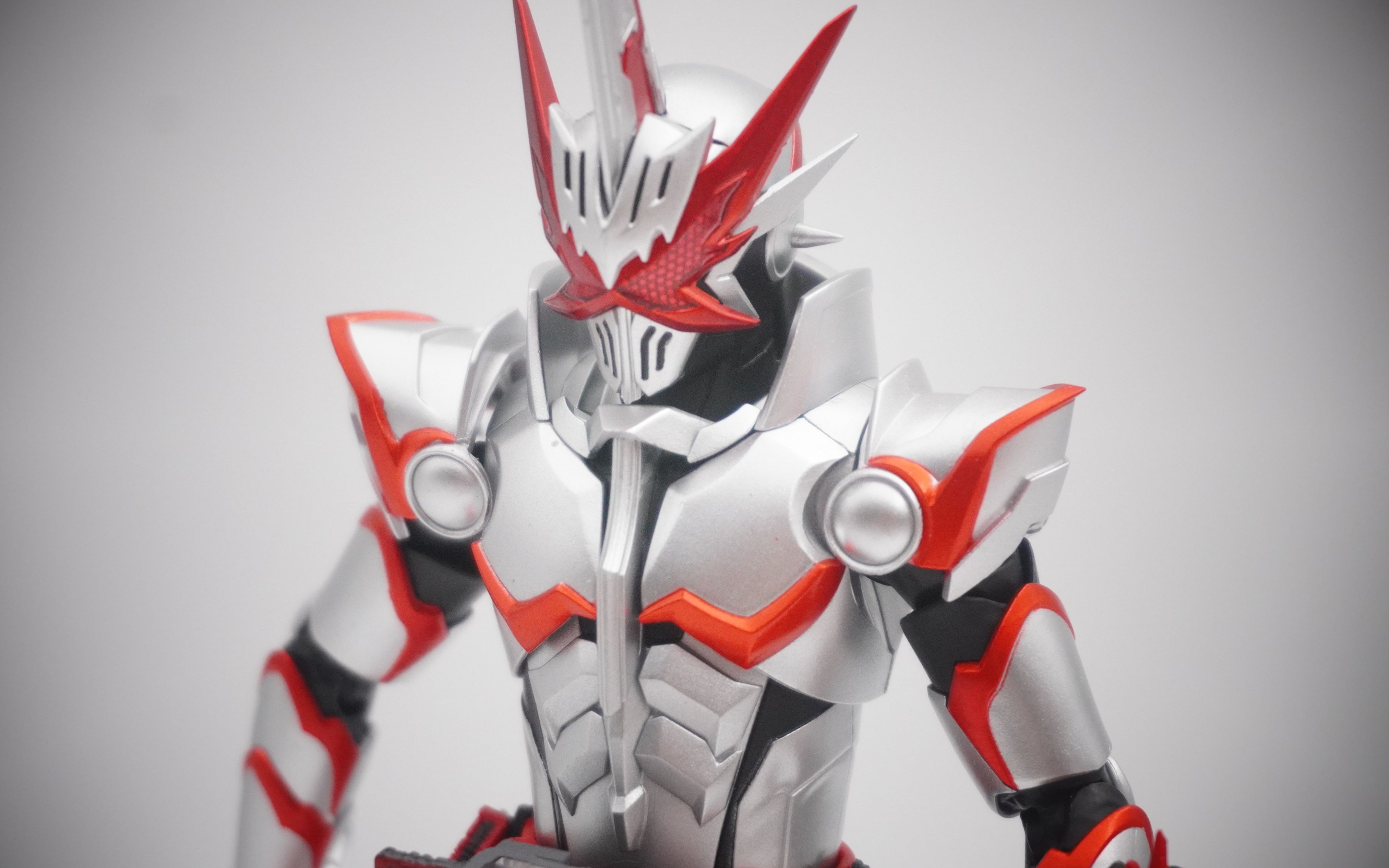 f iguarts shf 假面骑士圣刃 saber 龙骑士型态 dragonic knight_哔哩