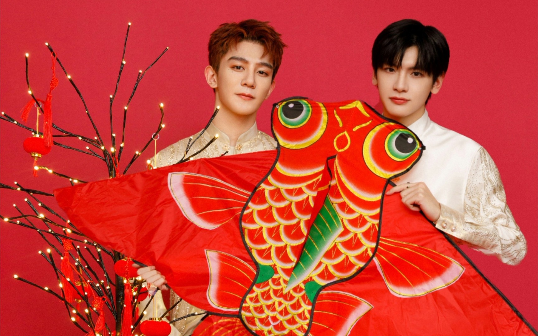 【光电潇应】小夫妻给您拜年啦!gdxyszd!gdxyszd!