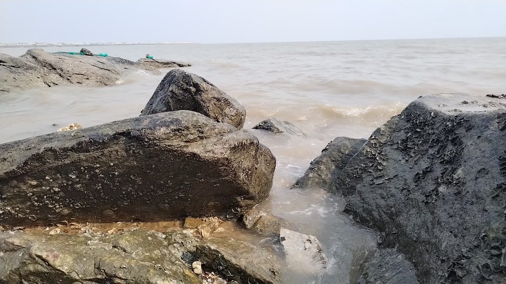 江苏-连云港-羊山岛旅游区海滩