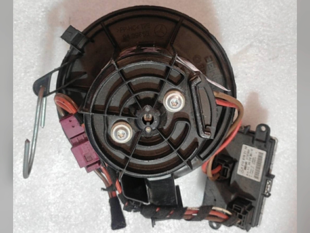 奔驰c280鼓风机总成