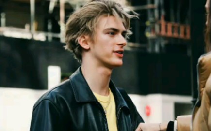 欧美男模cp319多多ins更新鲜花dominiksadochforellemanpolskashjshs