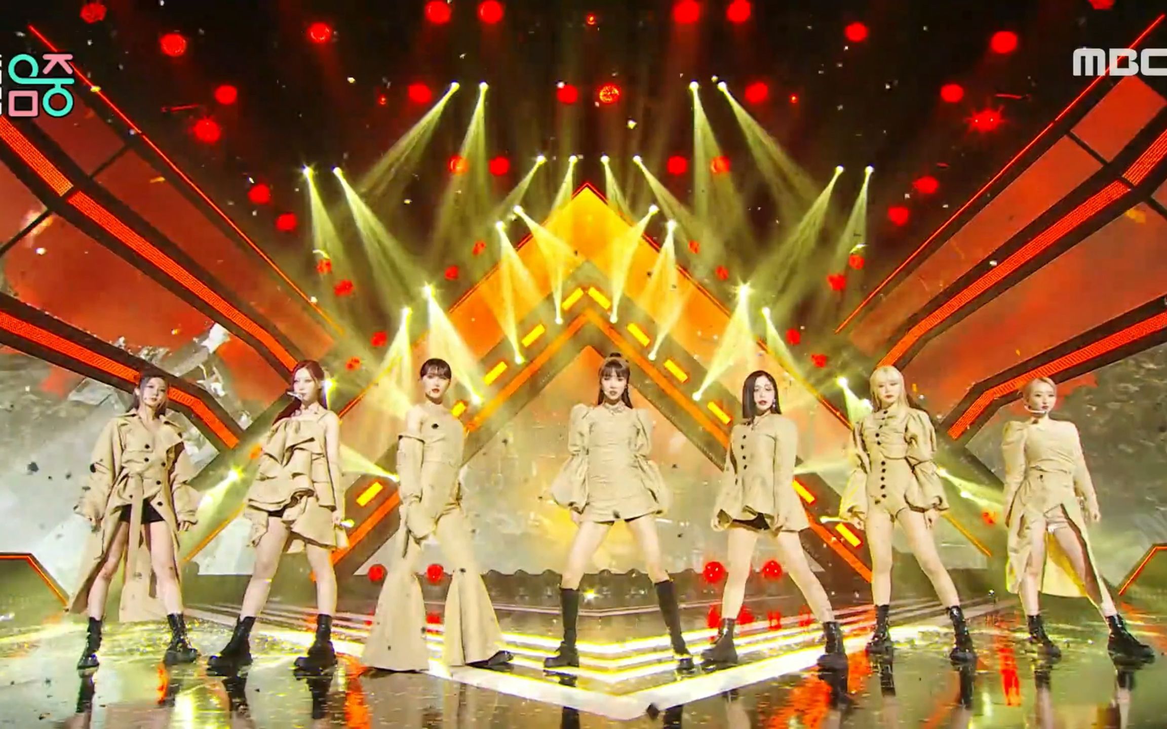 dreamcatcher - maison 女团现场歌舞 mbc 220423