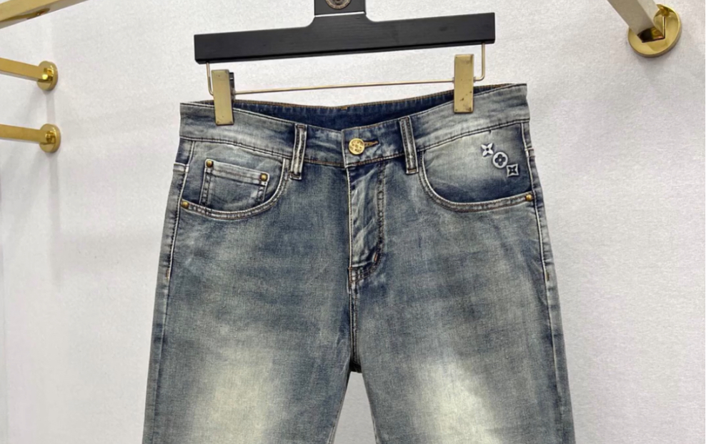 lv路易威登23ss夏季男士最新款 复古做旧风格牛仔短裤