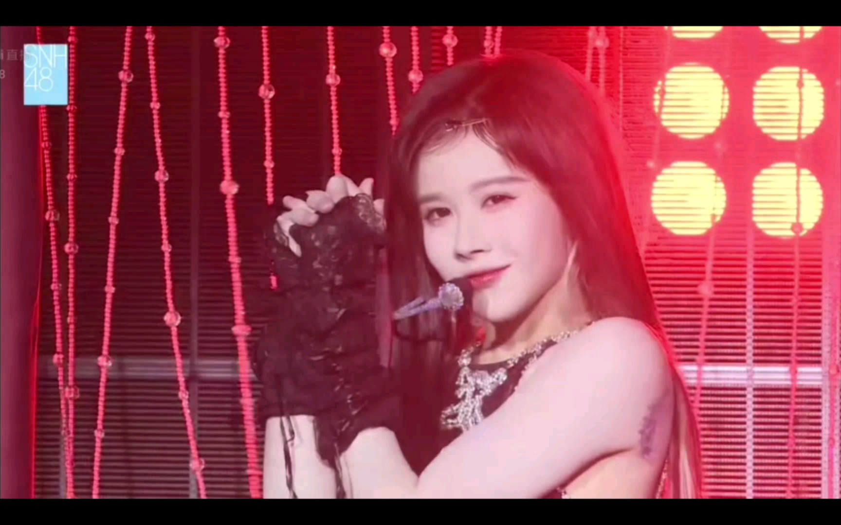 【段艺璇&赵天杨&芦馨怡】璇璇好漂亮太美了!馨杨2.0!《初眠》20231223 SNH48 SII 《幻境》B版公演 - 视频下载 ...