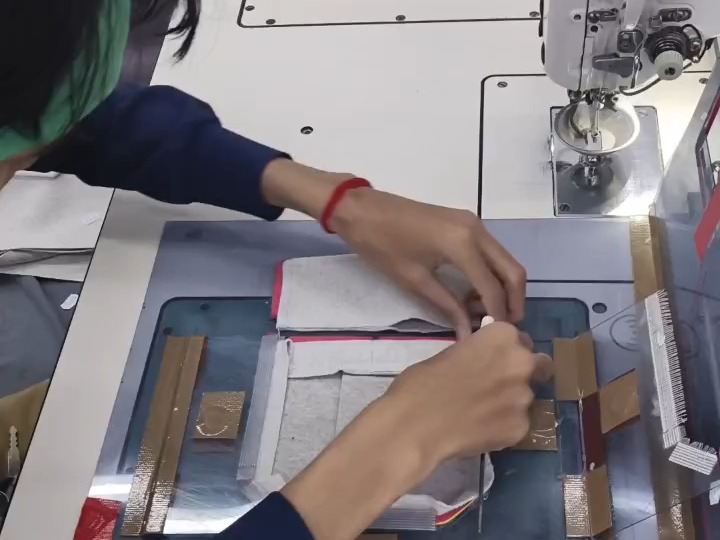 吸风模板机贴袋