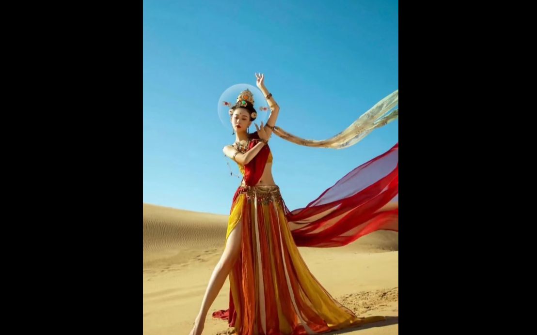沙漠敦煌飞天造型,这个小姐姐好美!_哔哩哔哩_bilibili