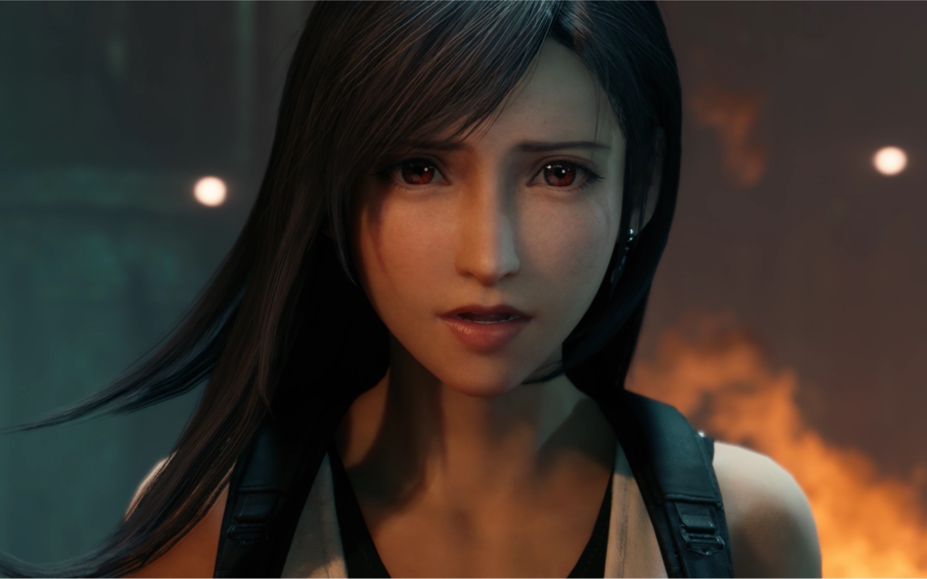 《最终幻想7重制版》蒂法揍雷诺能看一天