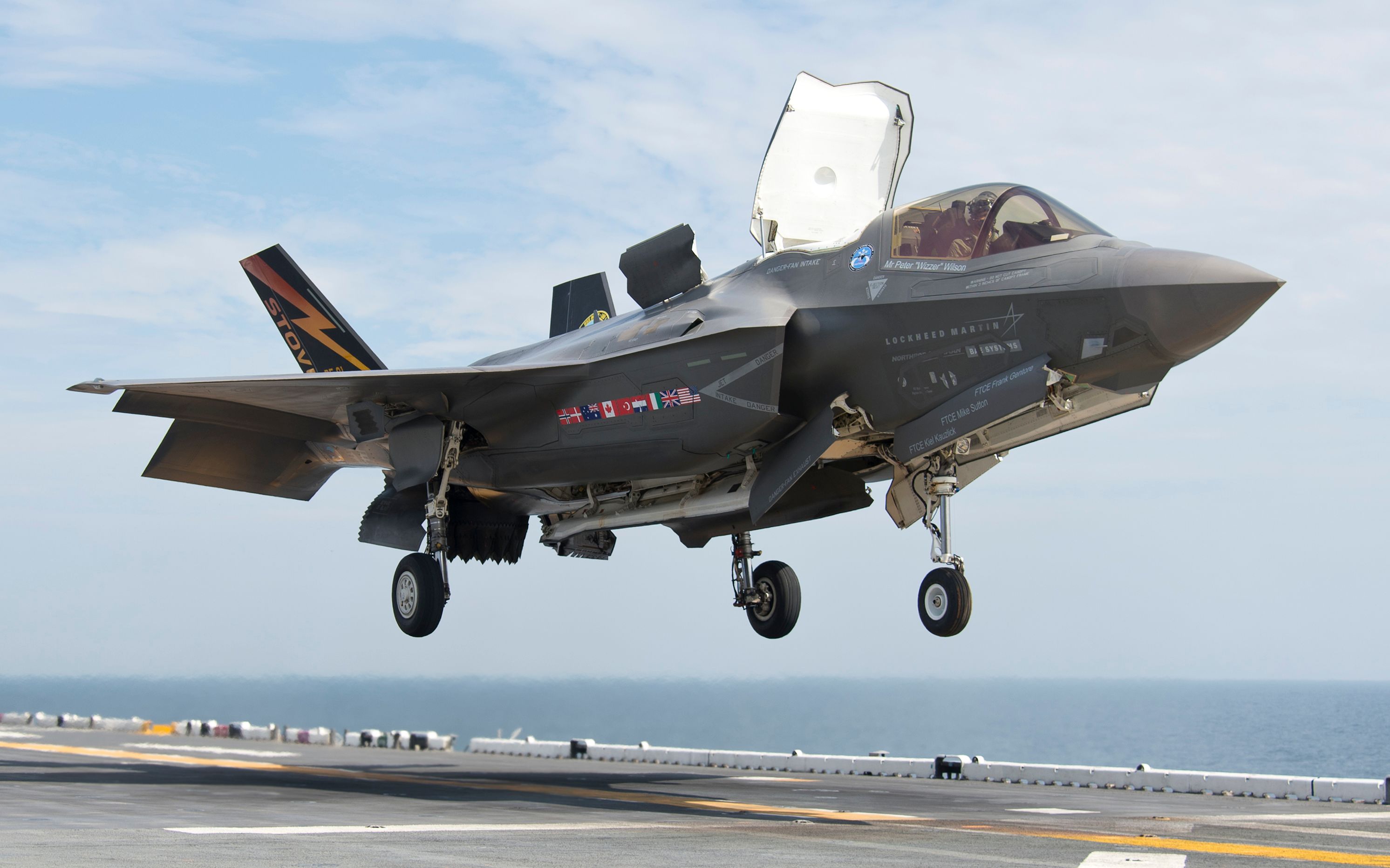 美媒:韩国计划购买20架f-35b战机 透露出要建造航母强烈信号