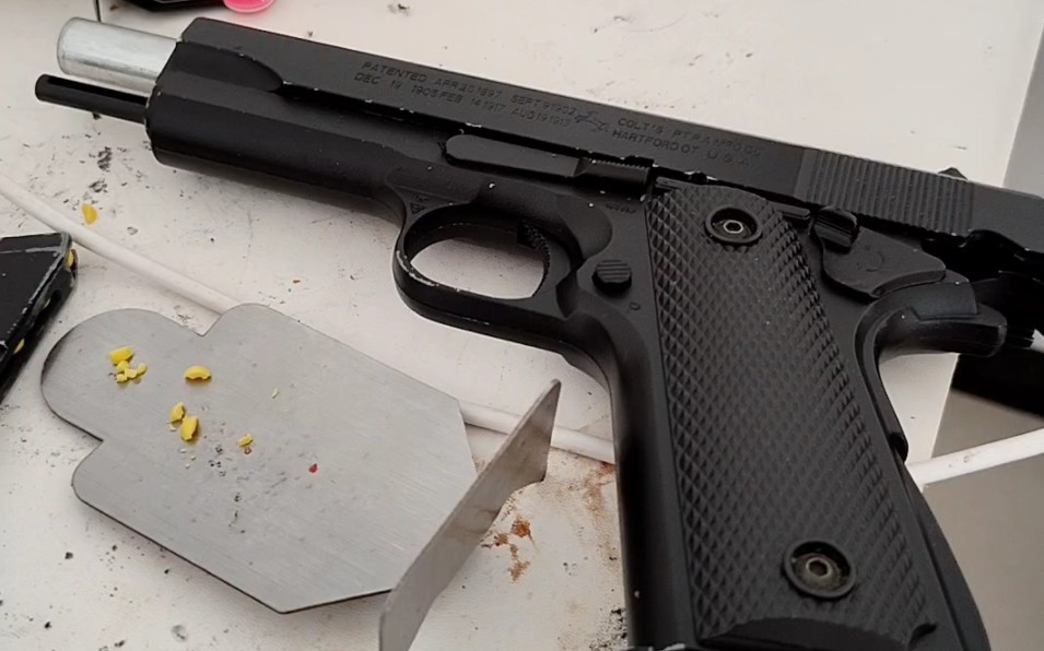 玩具入口绿泡74:m1911s2d