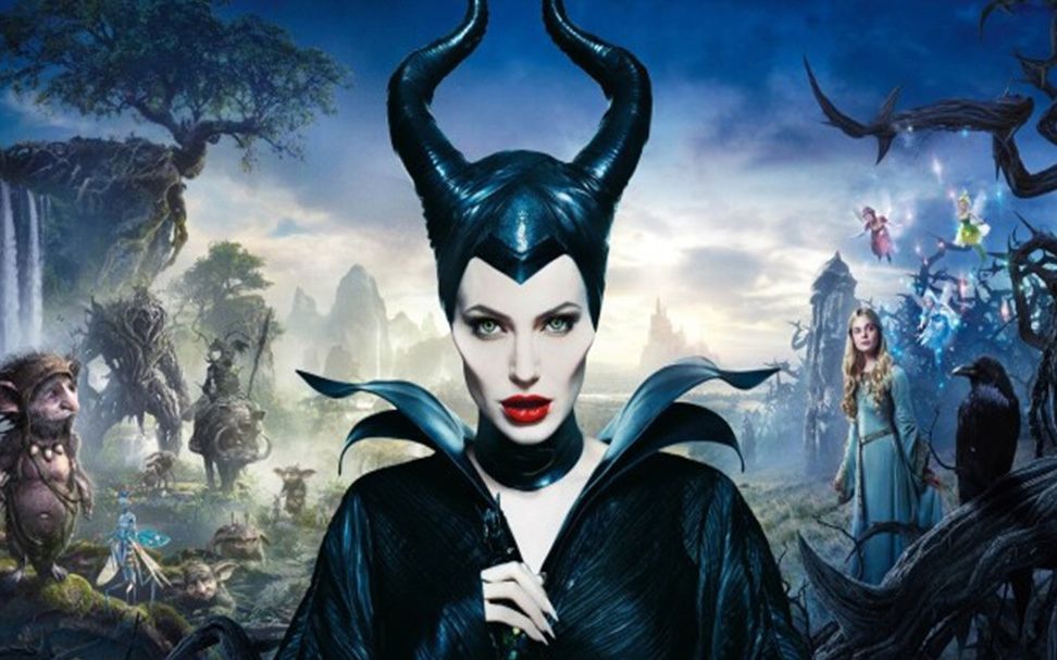 魔幻电影:精灵女王拥有凤凰血脉,最后涅槃重生,化身一只黑凤凰