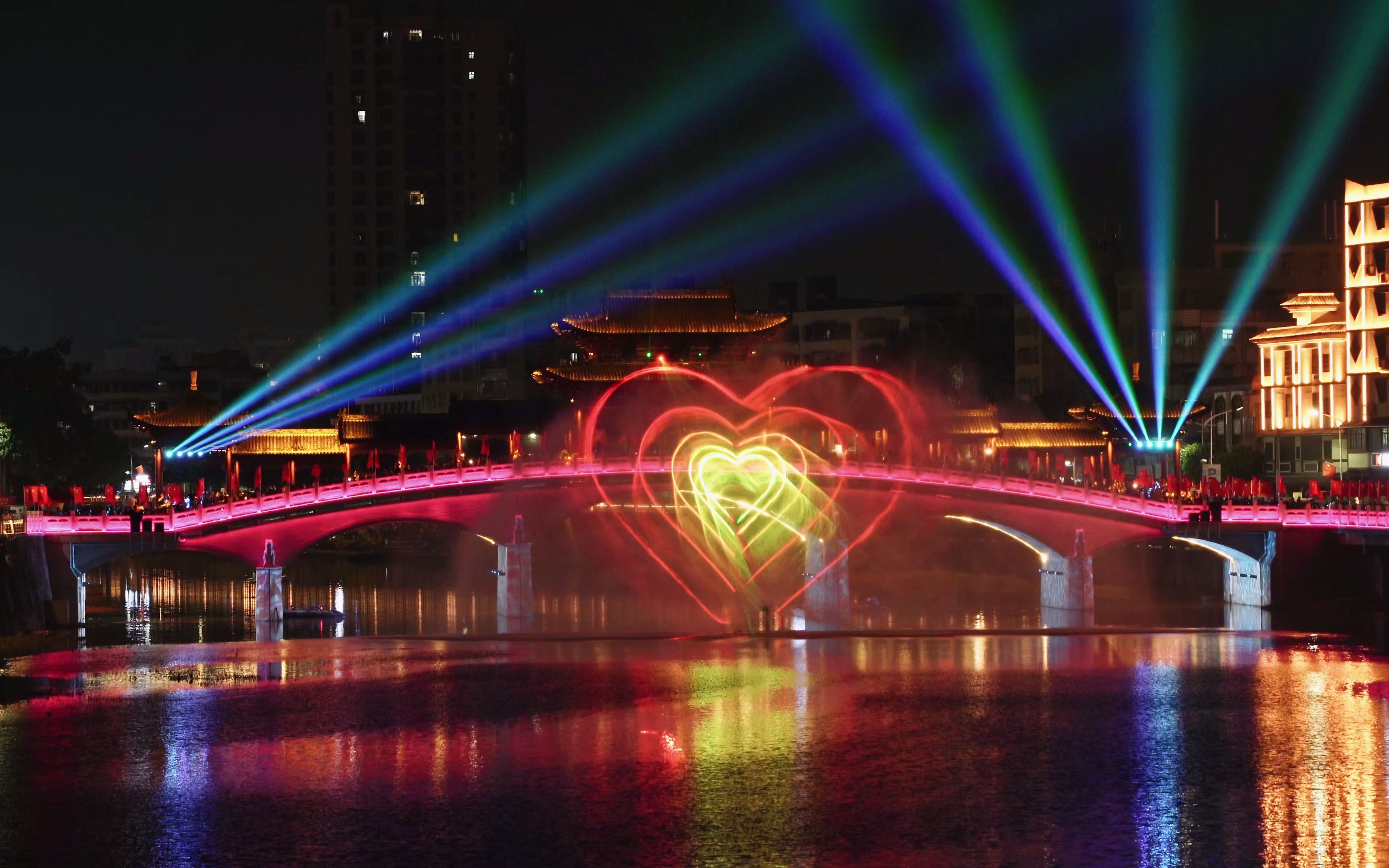 新兴县文昌桥国庆节灯光秀1