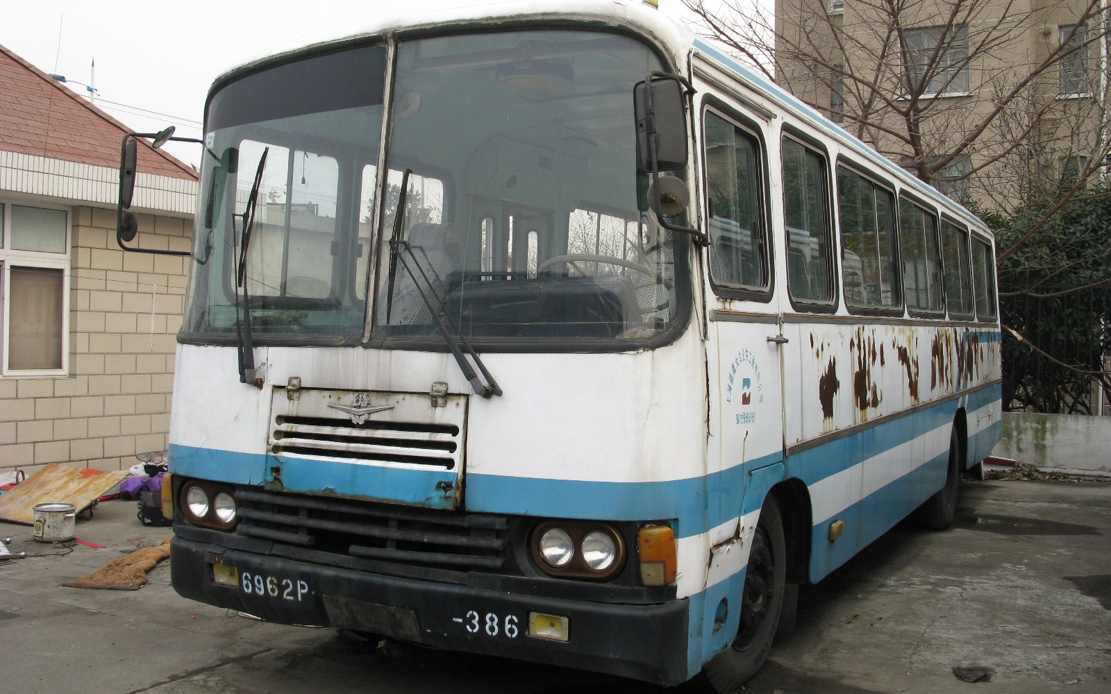 上海公交怀旧视频 09年1月金山石化老车聚集地,枫戚专线js 金山大众js