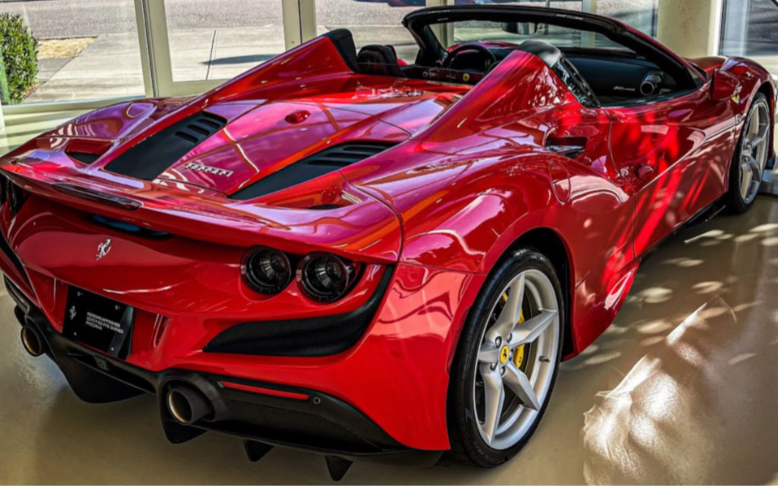 2023 法拉利f8蜘蛛野生超级汽车