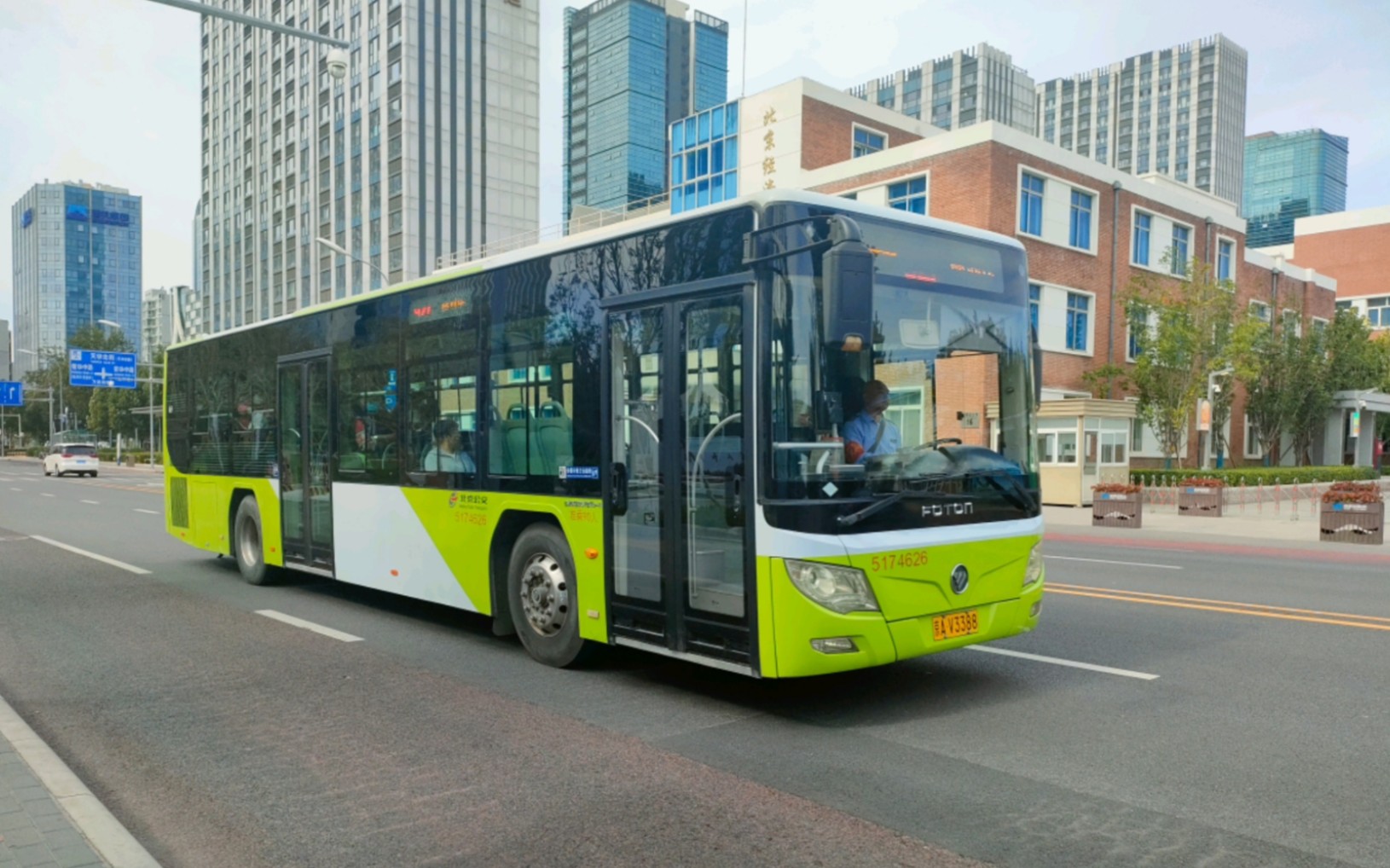 【手动挡绿鹰最后的怒吼】北京公交821路(5173267)夜晚行车