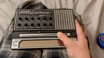 Download Video: Stylophone 模仿中国各种警笛