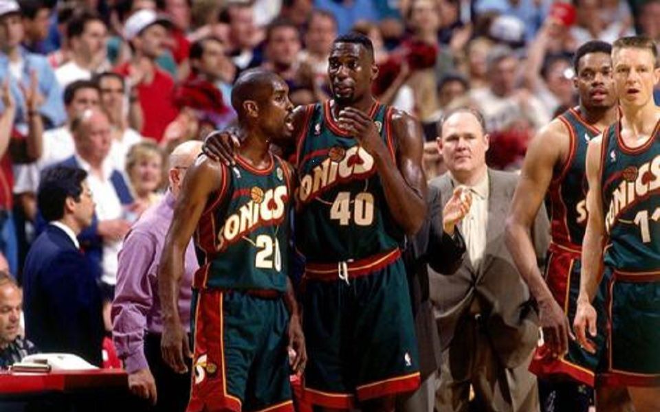 最强nba佩顿主攻佩顿单防贾巴尔