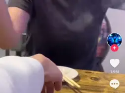 tiktok近两百万点赞的酷帅女友