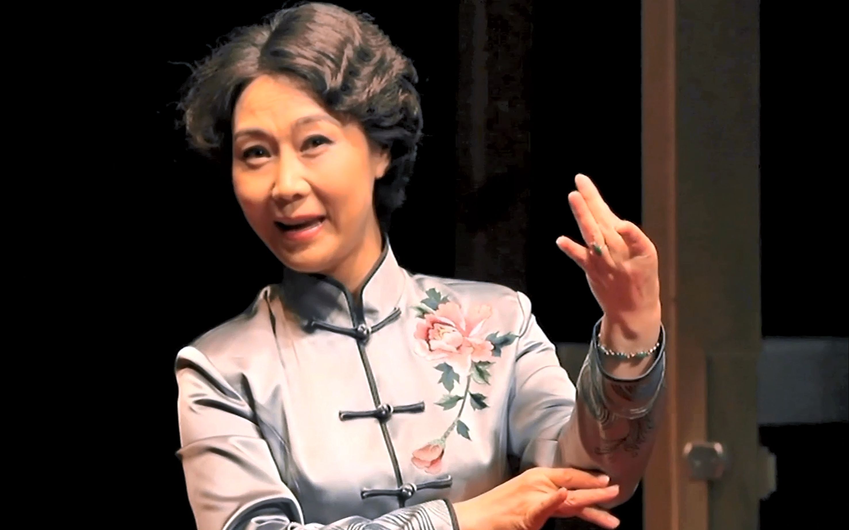 老戚戏曲  苏州昆剧院著名闺门旦王芳便装演唱《牡丹亭74惊梦》嗓音
