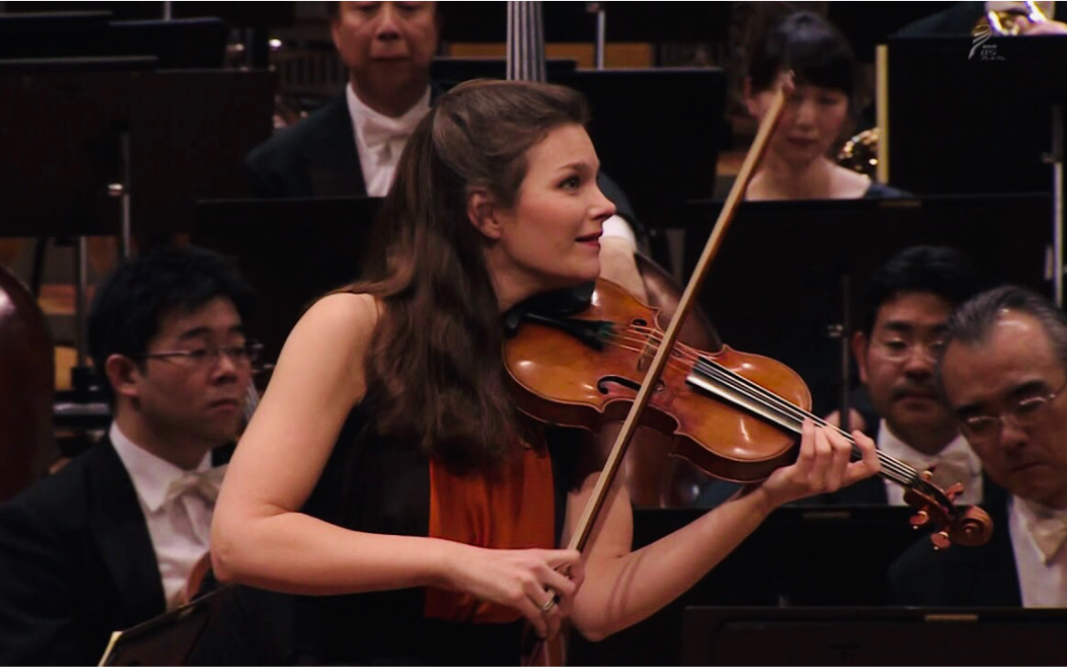 [图]珍妮•杨森 & 莫扎特-G大调第三小提琴协奏曲 Mozart: Violin Concerto No.3 K.216 / Janine Jansen 2017