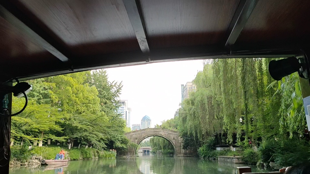 杭州护城河游船