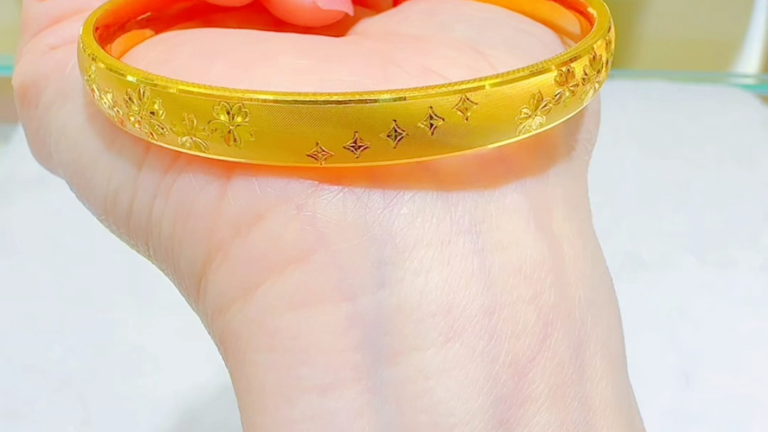 足金999 #大金镯子 #超好看