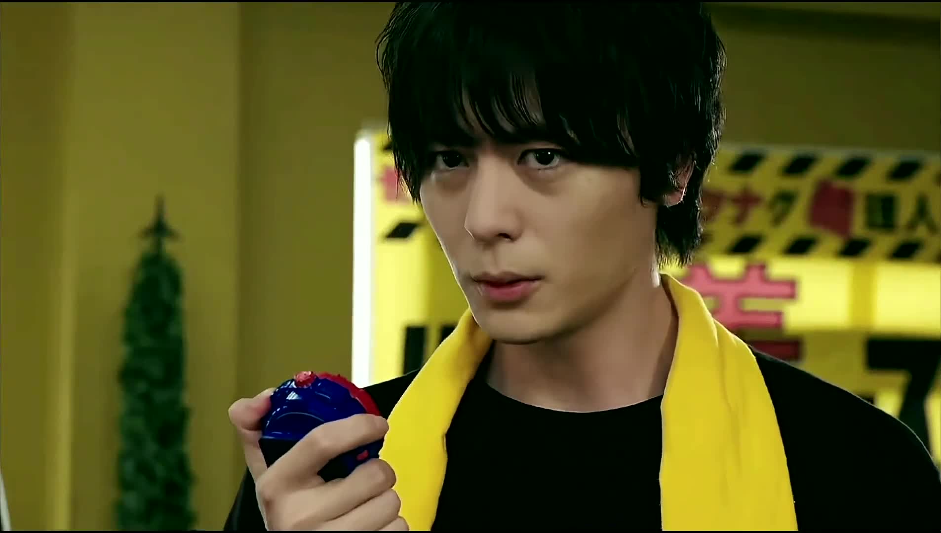 我始终忘不了当初e总从战兔那边拿出兔子瓶的时候,那嫌弃的眼神