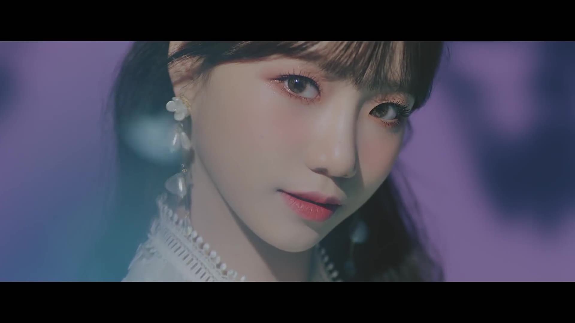 izone 迷你二辑主打曲 violeta mv 预告_哔哩哔哩 (゜-゜)つロ 干杯