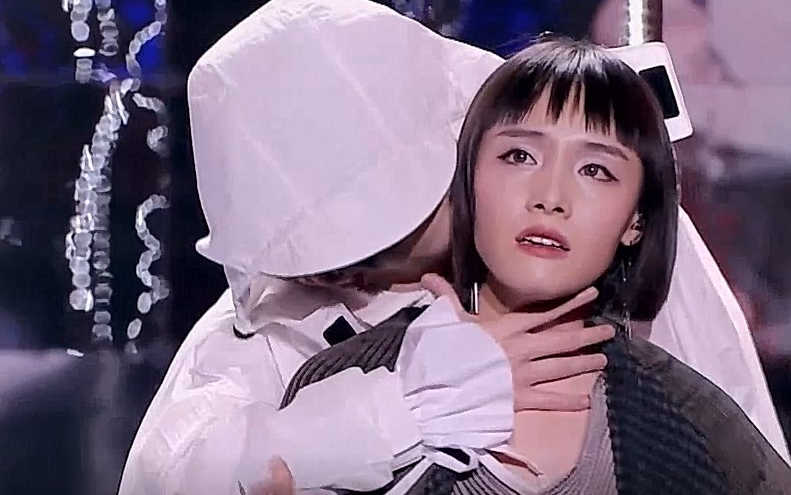 【华晨宇&马璐】白痴_哔哩哔哩 (゜-゜)つロ 干杯~-bilibili