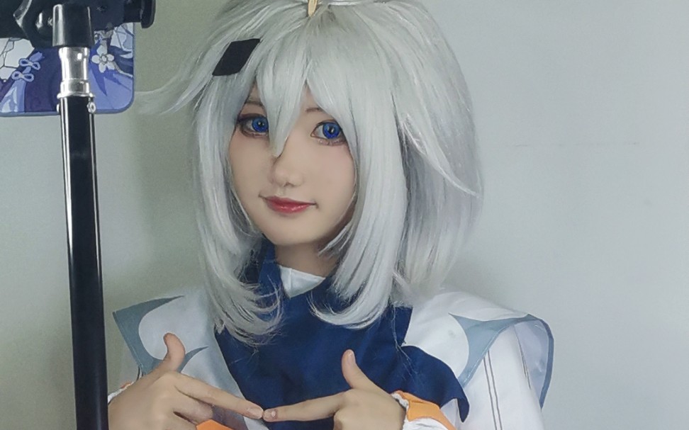 原神派蒙cos派蒙才不是应急食品