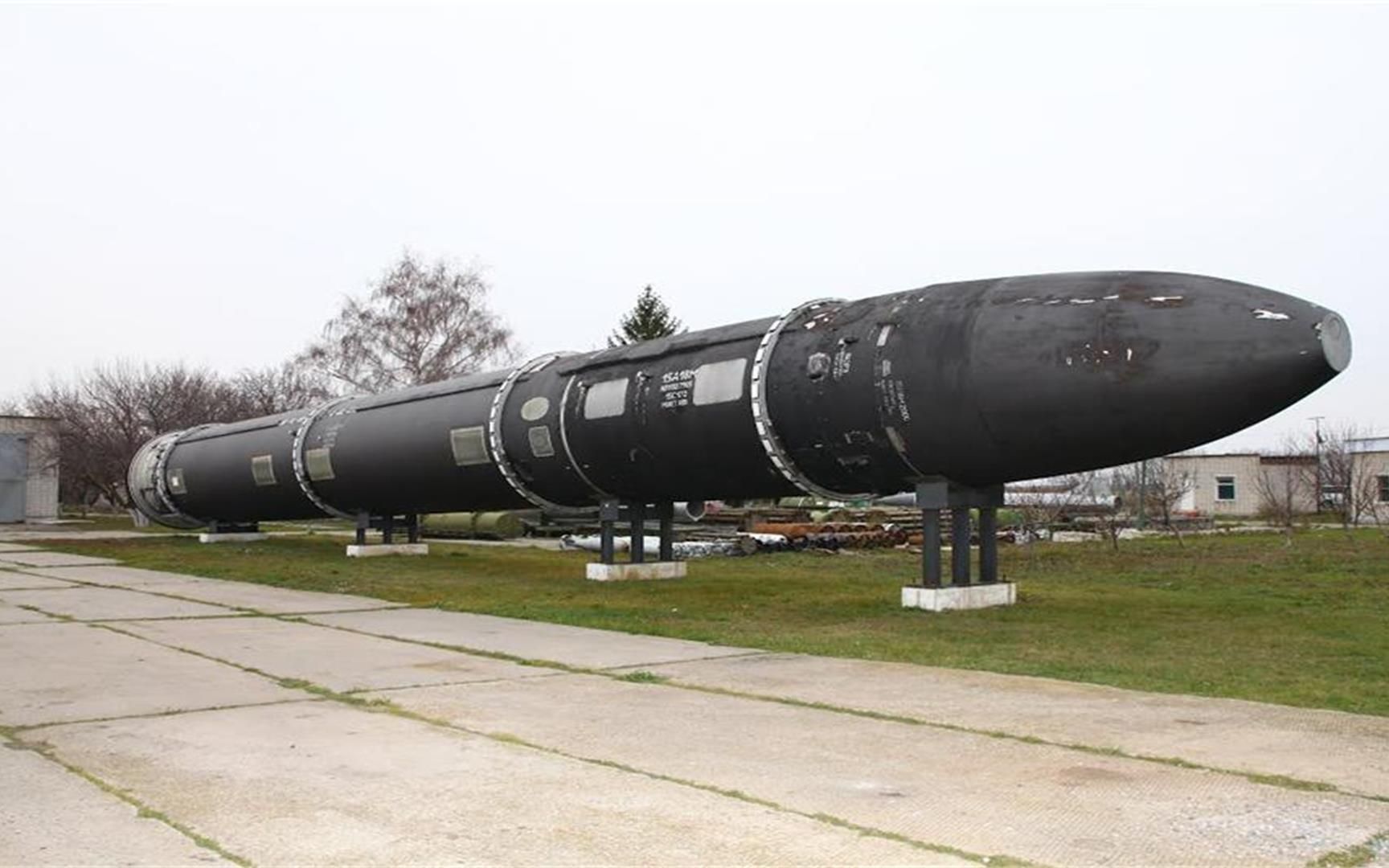乌克兰撒旦洲际导弹图片