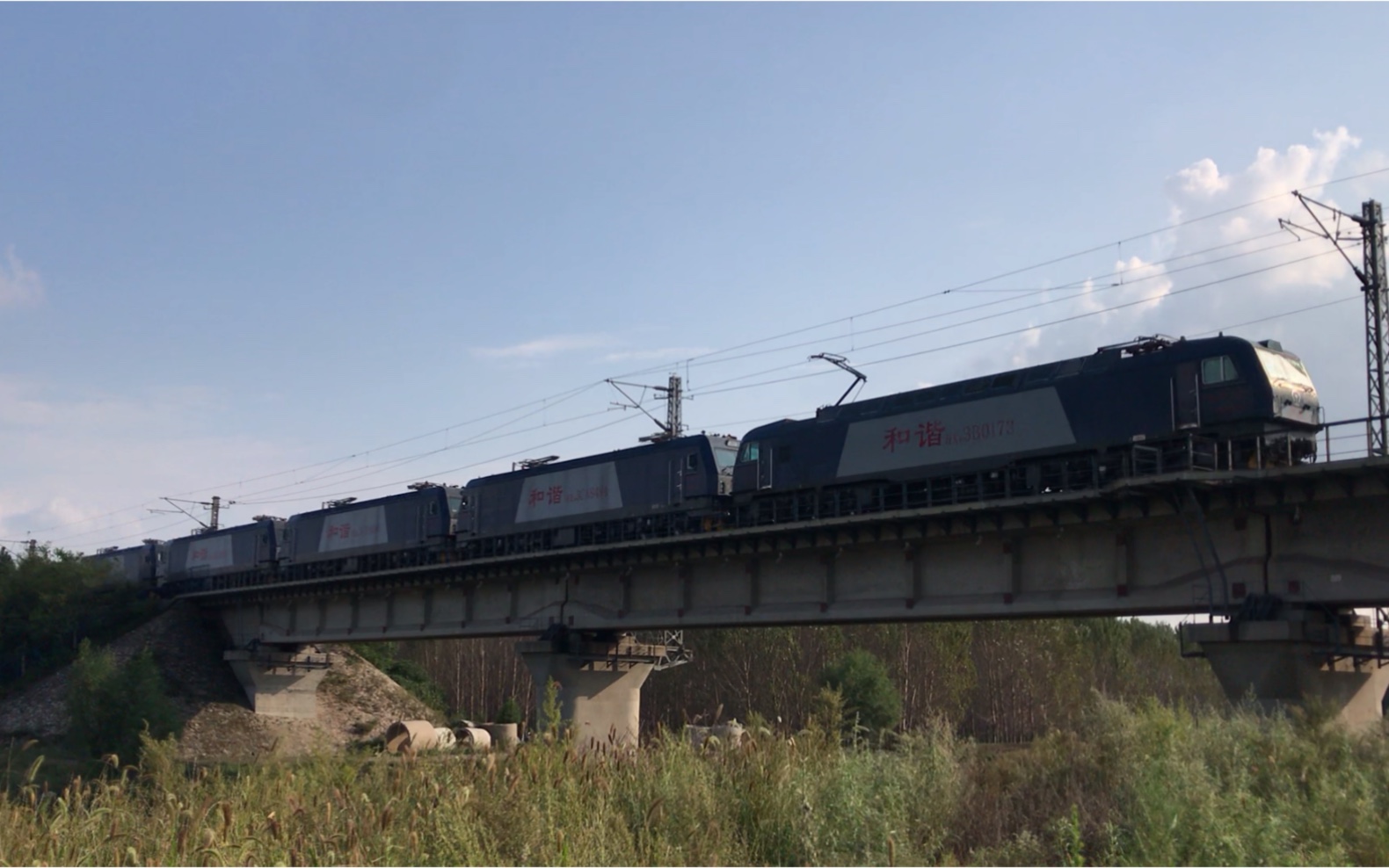 沈山线上行马三家站-三台站区间 57622次沈局连段