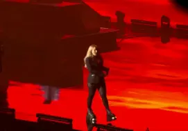 Descargar video: 【4K】CL-SPICY+坏女孩+LOVER LIKE ME+HELLO BITCHES+崩溃+HWA+CHUCK | KRAZY SUPER CONCERT