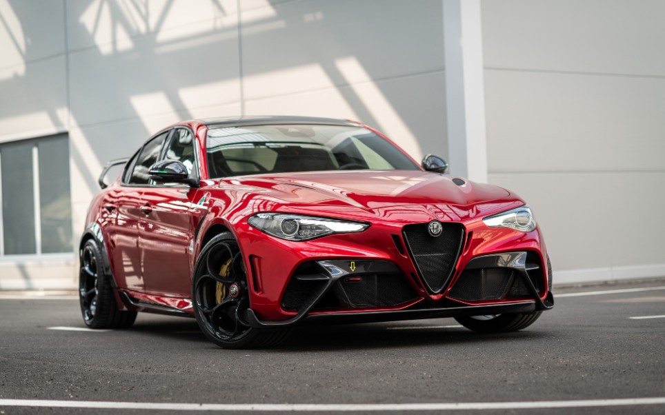 2020阿尔法罗密欧giulia952gtam2020alfaromeogiulia952gtam