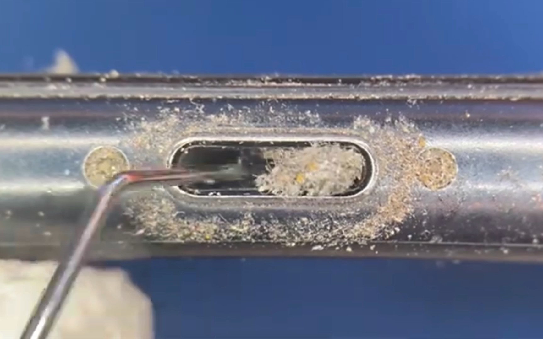 【沉浸式体验】手机灰尘清理