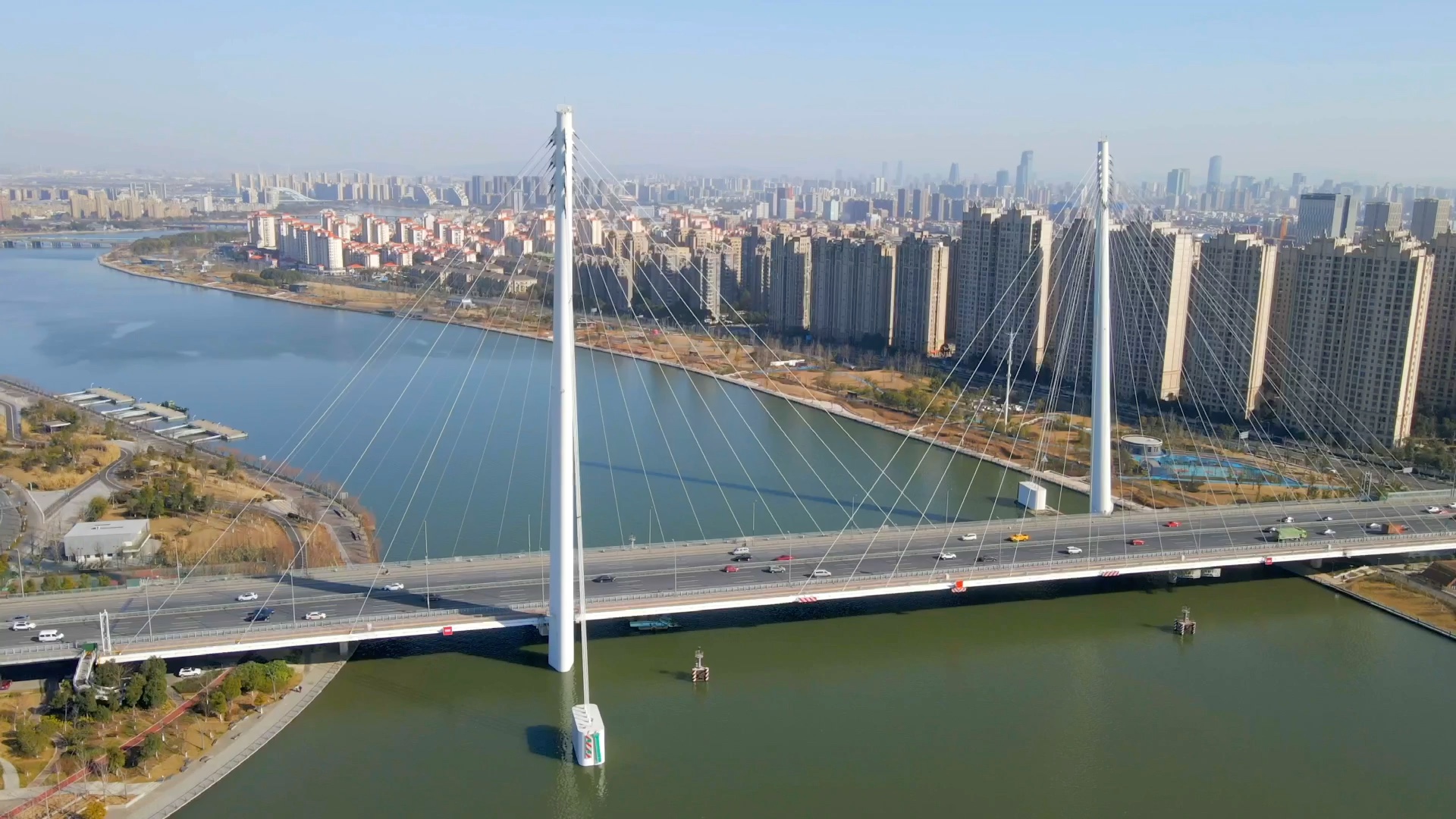 大疆航拍青林湾大桥