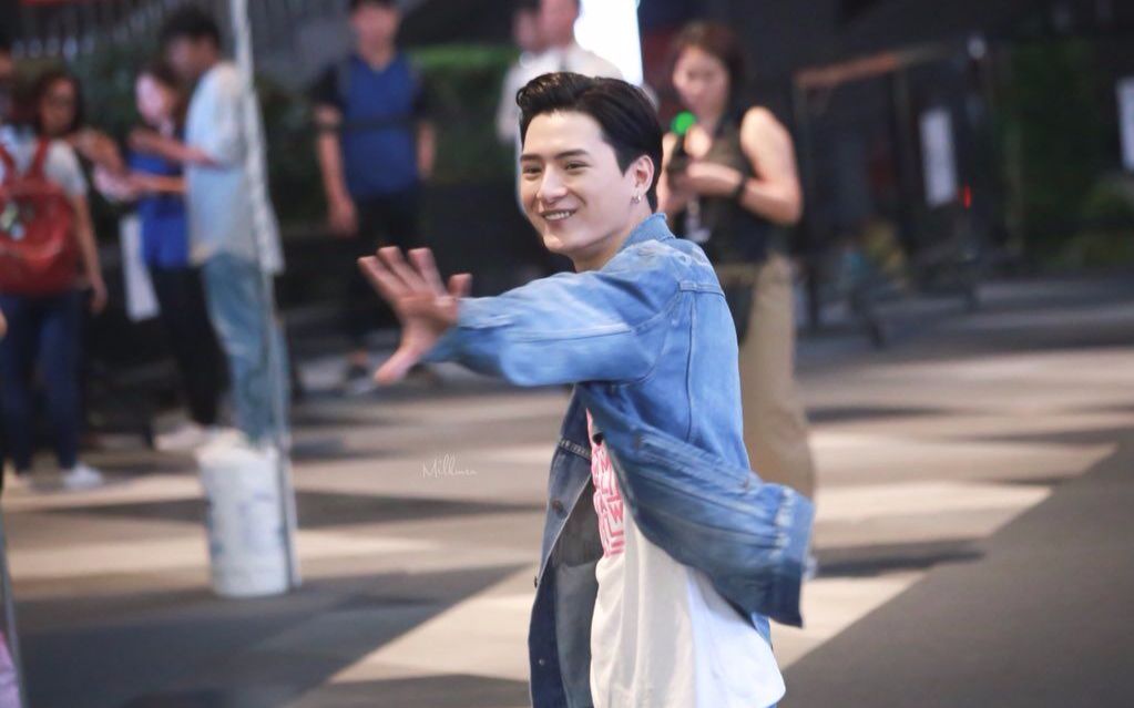 [krist perawat]_哔哩哔哩 (゜-゜)つロ 干杯~-bilibili